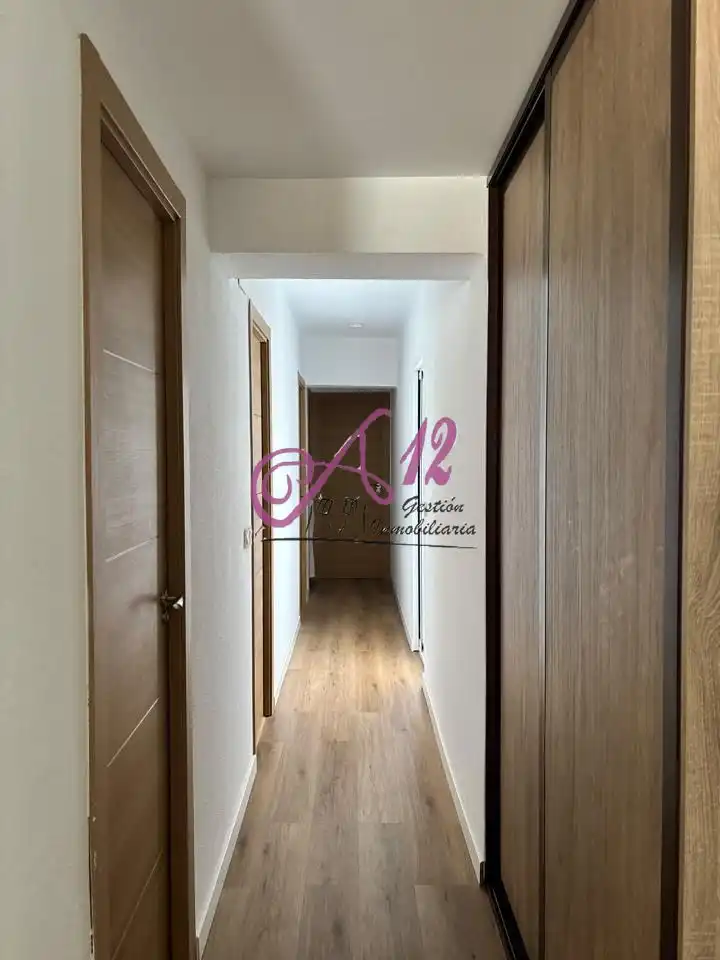 Flat for share in Burjassot  with Air Conditioner, Terrace and Furnished