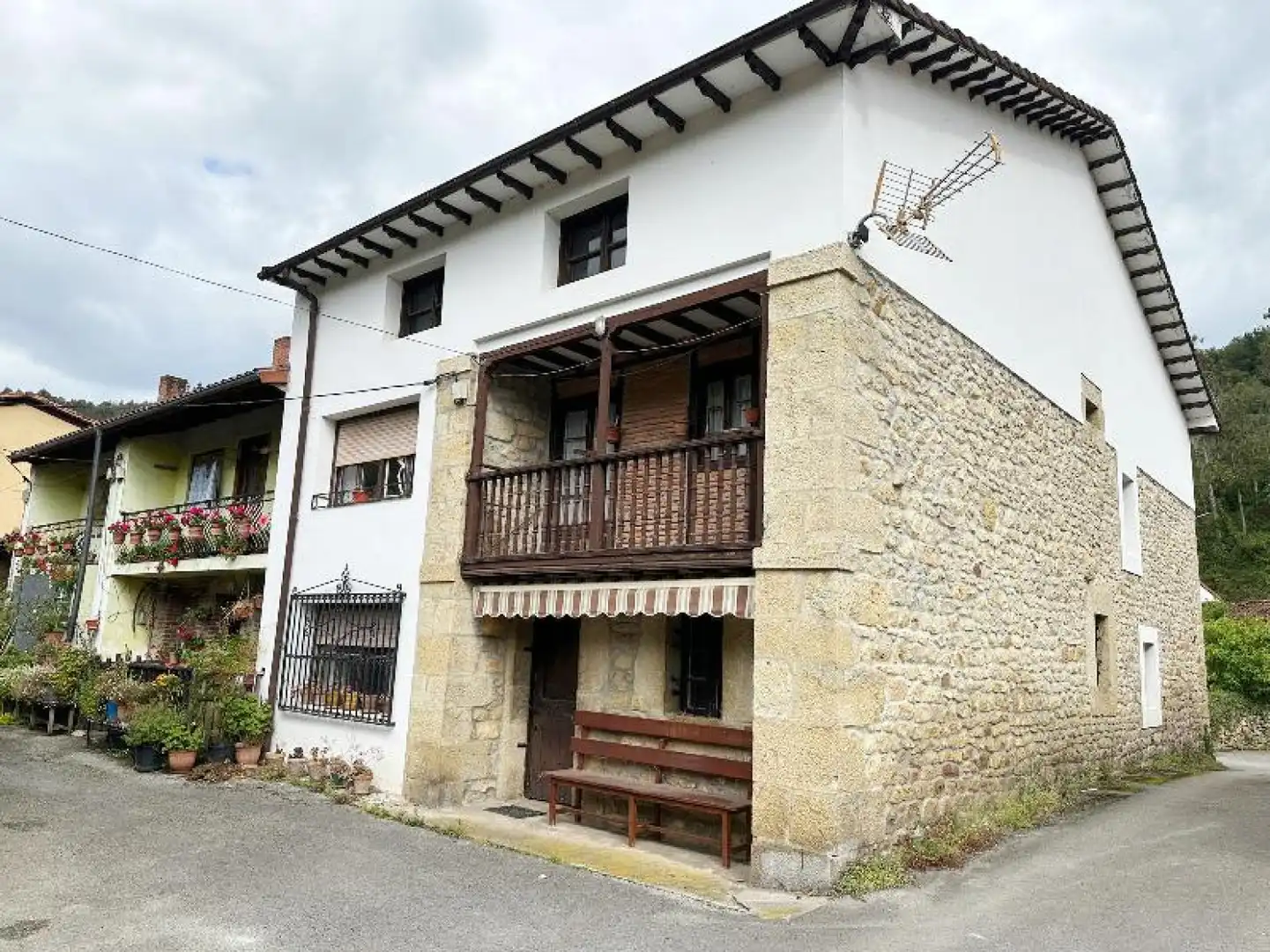 Vista exterior de Casa o chalet en venta en Valdáliga