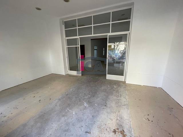 Local comercial en Venta en CALLE GARCÍA PLATA DE OSMA en Centro
