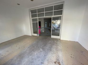 Local comercial en venda a CALLE GARCÍA PLATA DE OSMA