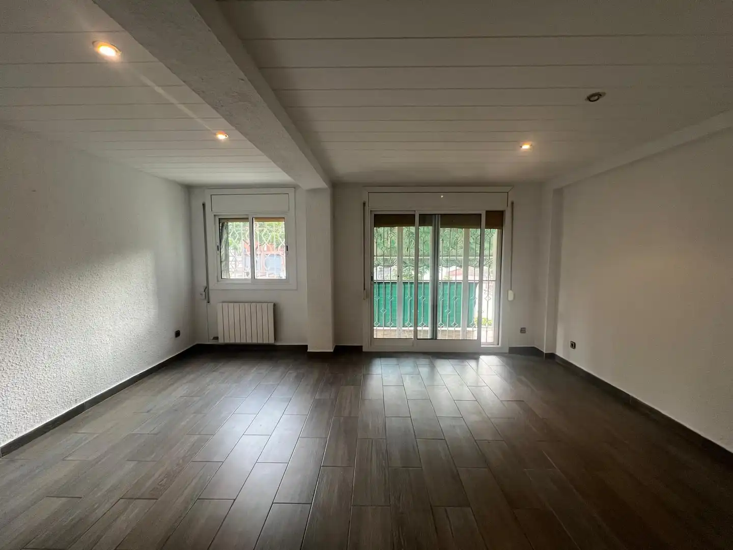 Living room of Flat for sale in Badalona  with Heating and Balcony