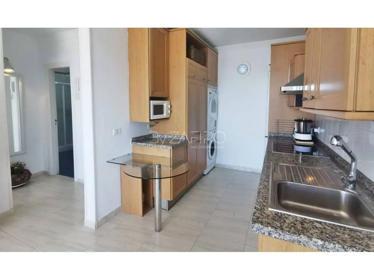 Cuina de Apartament de lloguer en Candelaria amb Terrassa, Moblat i Piscina comunitària