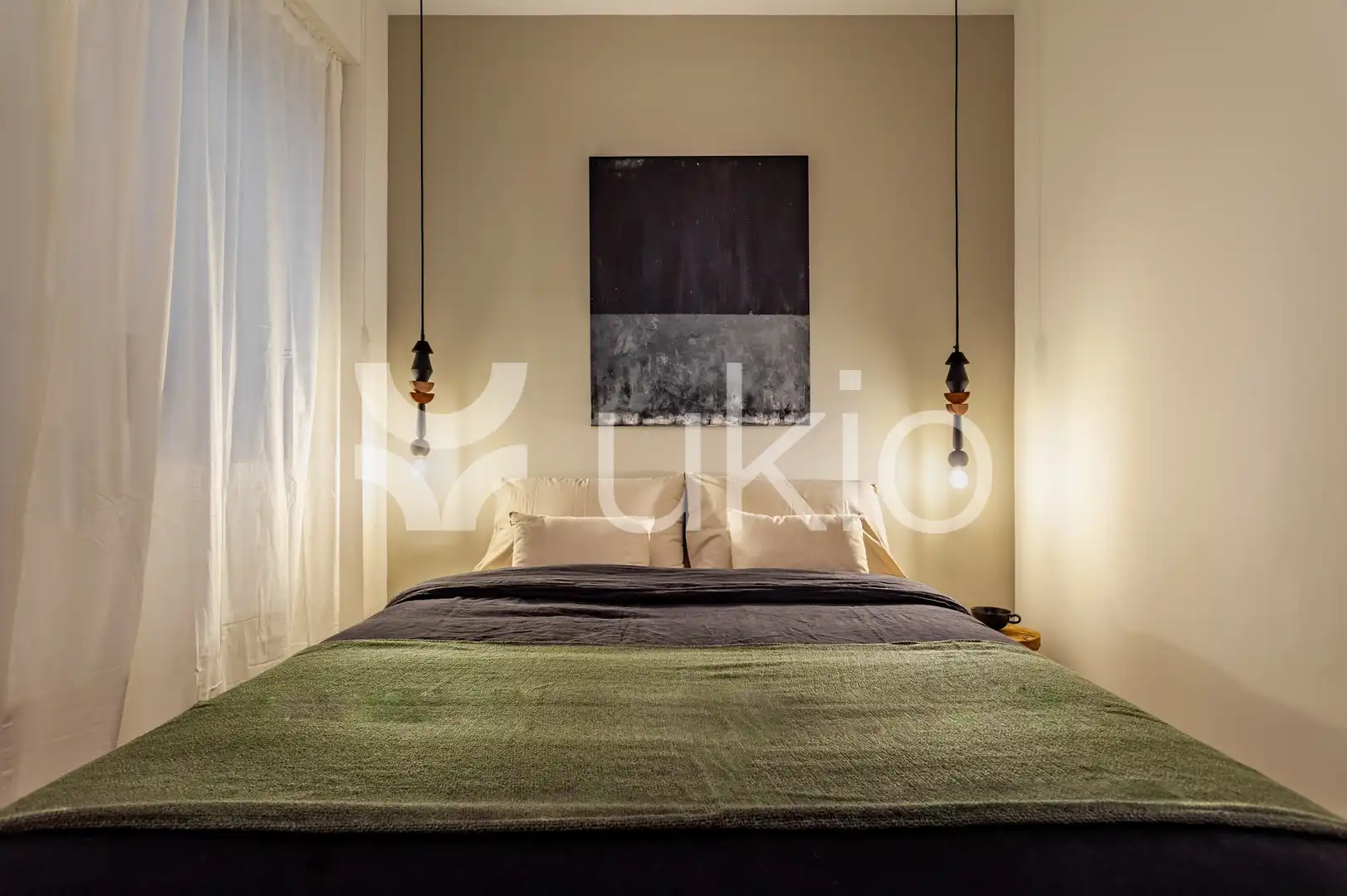 Dormitori de Apartament de lloguer en Barcelona amb Aire condicionat, Calefacció i Terrassa