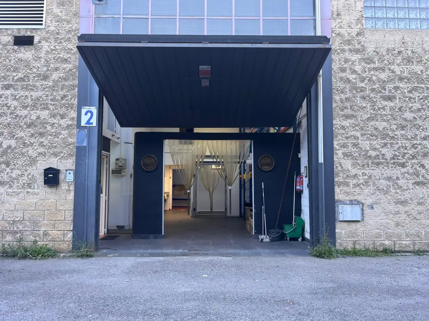 Industrial buildings for sale in Basauri 