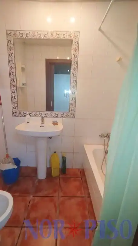 Bany de Local de lloguer en Bilbao 