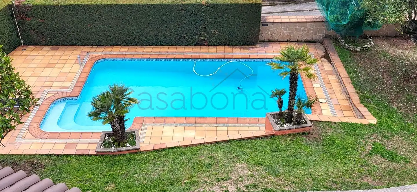 Piscina de Casa o chalet en venta en Olost con Jardín privado, Terraza y Piscina