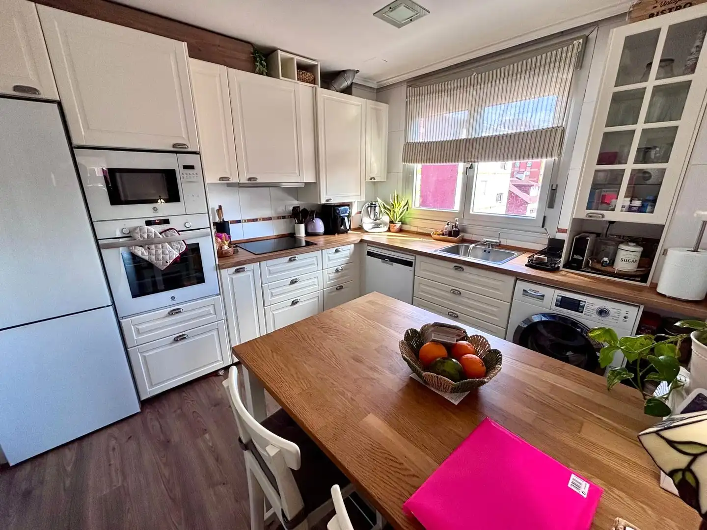 Kitchen of Duplexes for sale in Gijón   with Heating, Parquet flooring and Oven