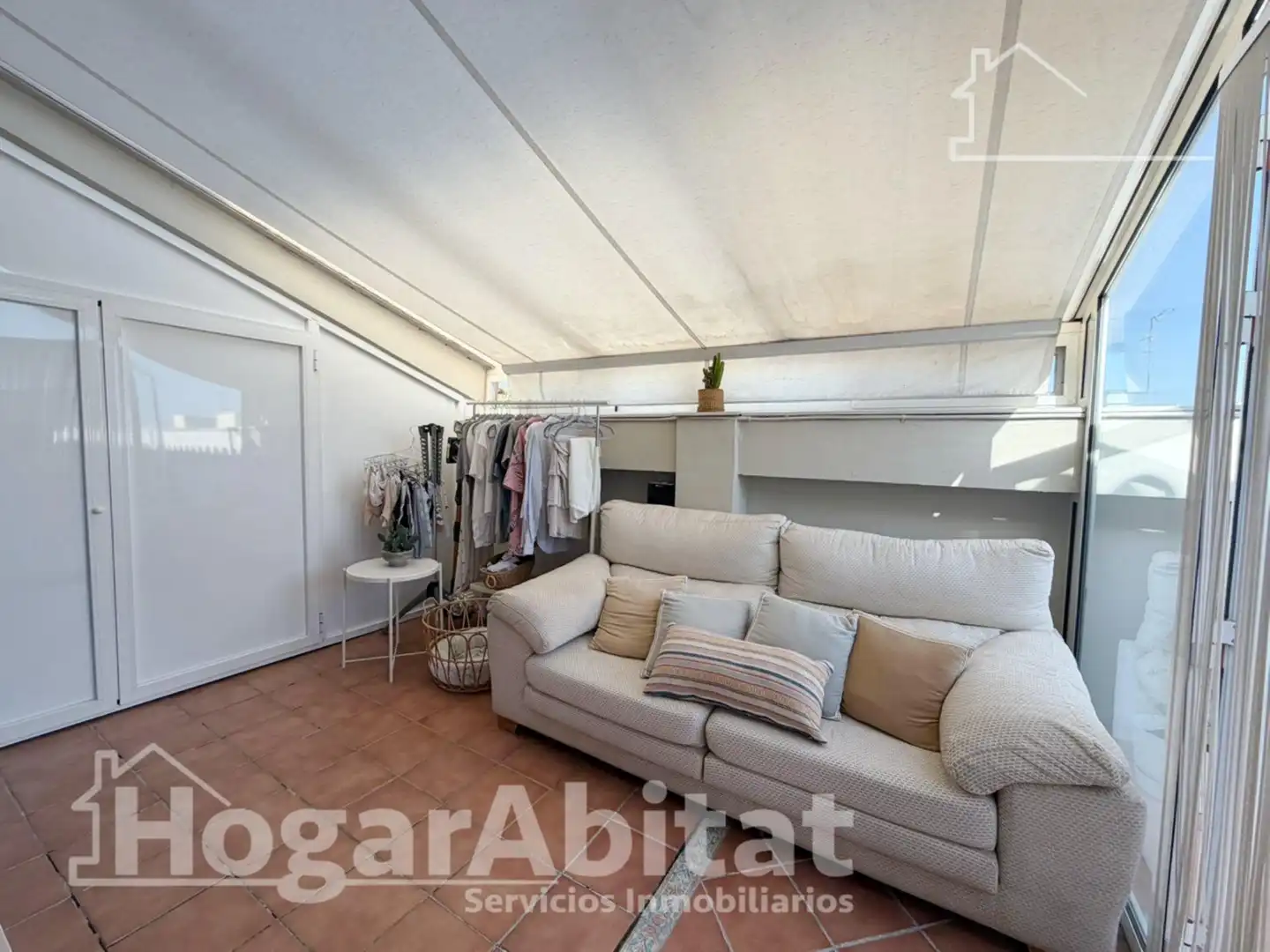 Bedroom of Attic for sale in Chiva  with Air Conditioner and Terrace