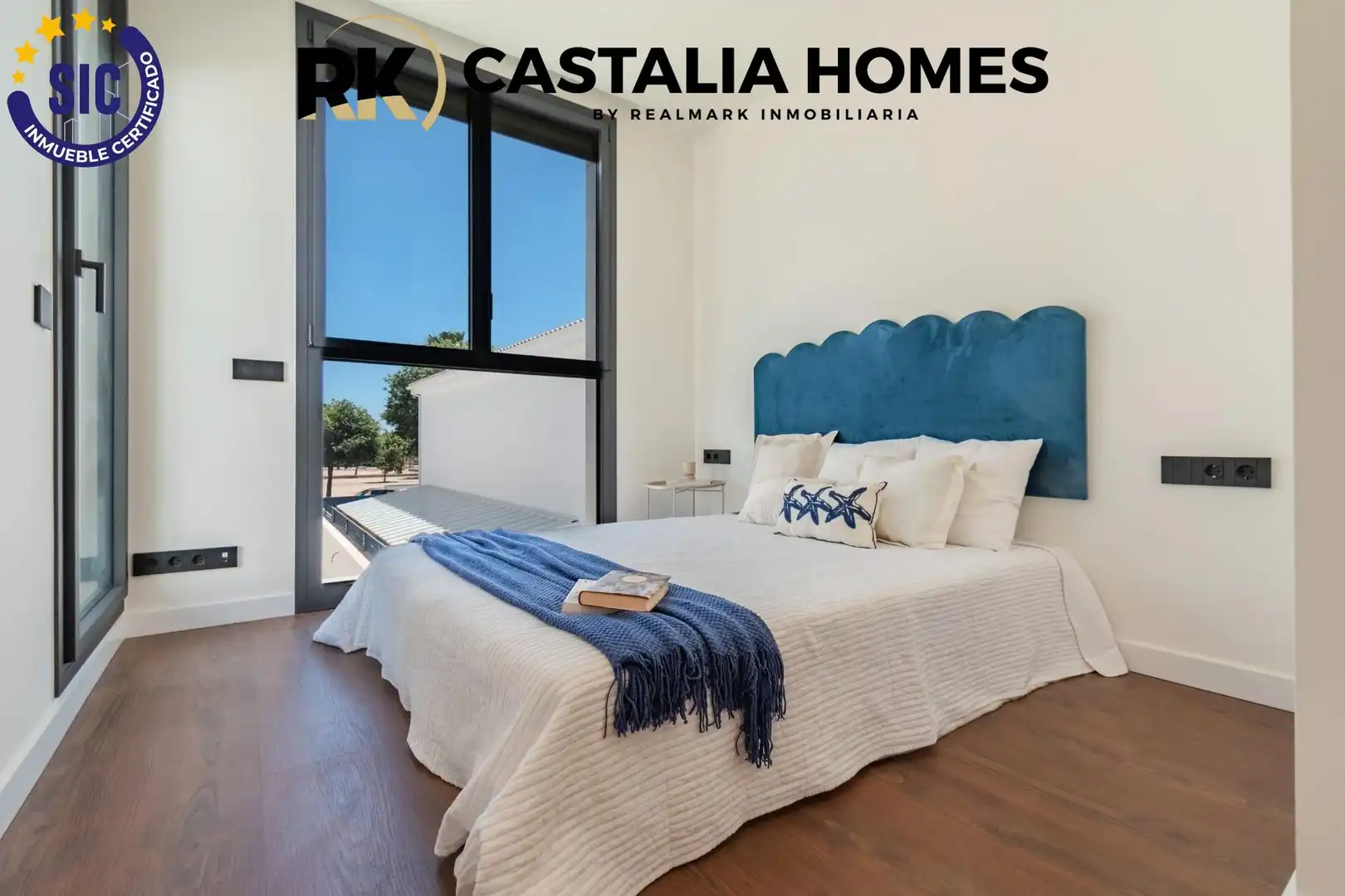 Dormitori de Casa o xalet en venda en Castellón de la Plana / Castelló de la Plana amb Aire condicionat, Calefacció i Jardí privat