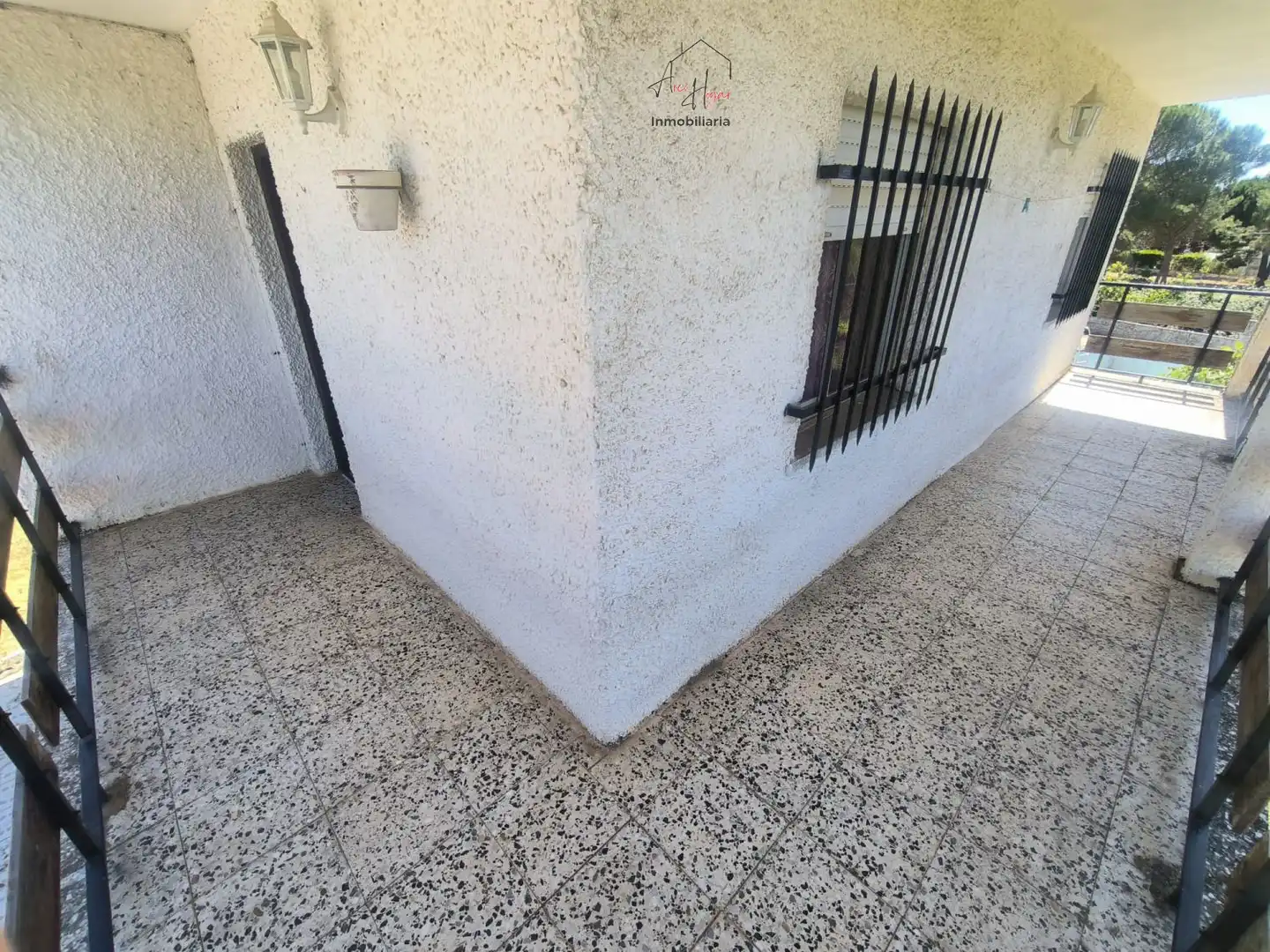 Parking de Casa o chalet en venta en Calvarrasa de Abajo con Calefacción, Terraza y Trastero