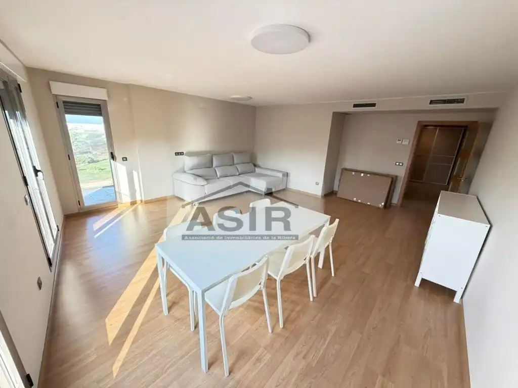 Living room of Flat for rent in Alzira  with Air Conditioner