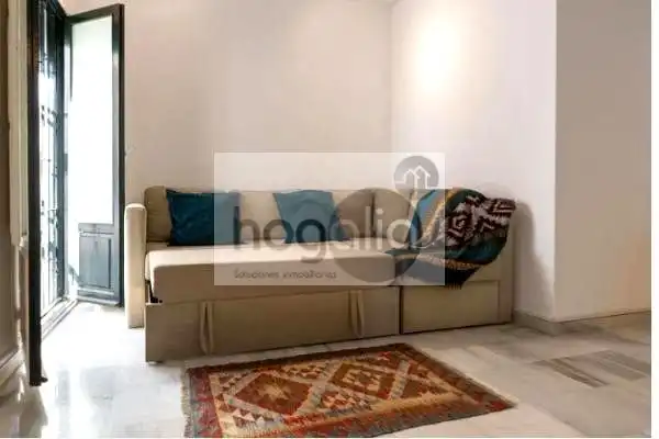 Habitación de Piso de alquiler en Sevilla con Aire acondicionado, Terraza y Amueblado
