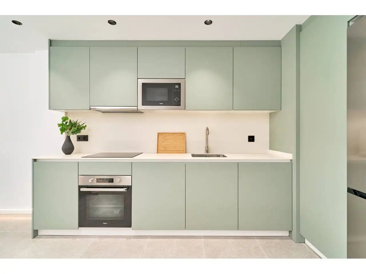 Cocina de Piso en venta en Torrox con Terraza, Trastero y Piscina comunitaria