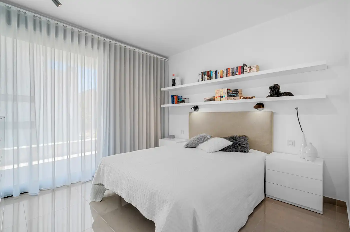 Dormitori de Casa o xalet en venda en Guardamar del Segura amb Aire condicionat, Jardí privat i Terrassa