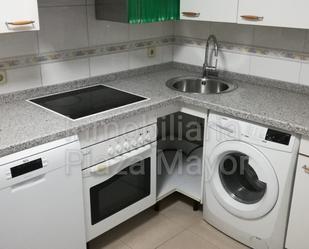 Kitchen of Flat to rent in Salamanca Capital  with Heating, Furnished and Oven