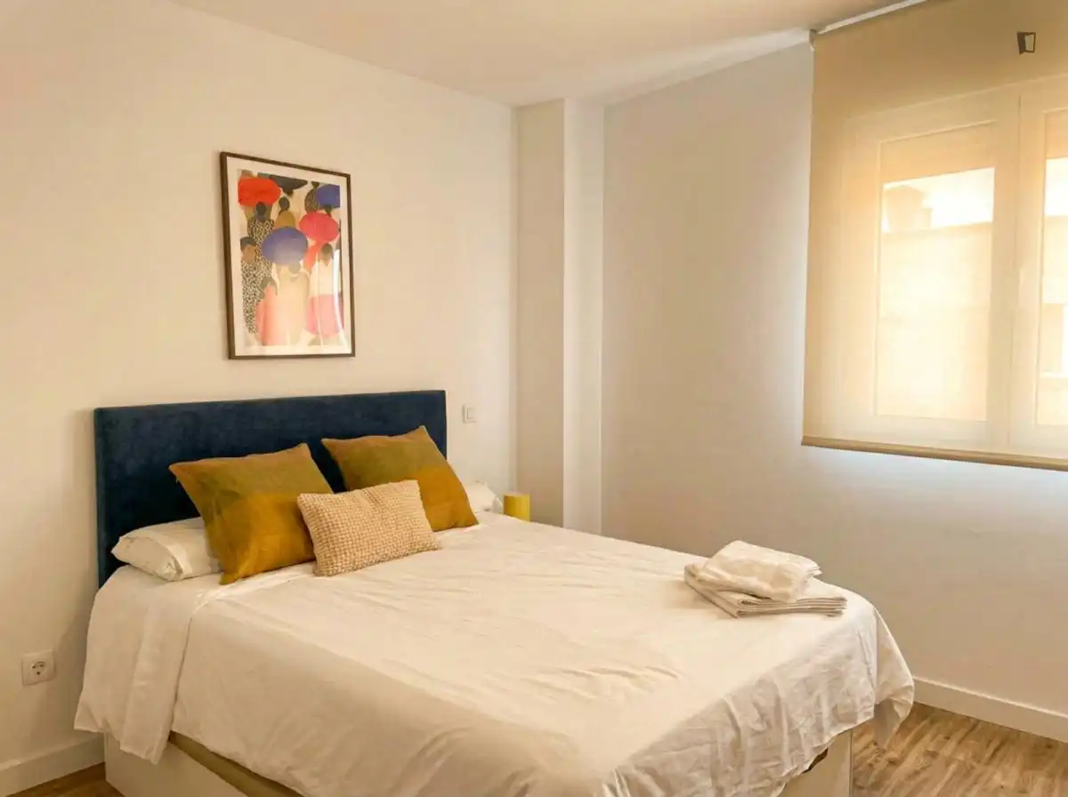Habitación de Apartamento de alquiler en Madrid con Aire acondicionado, Calefacción y Amueblado