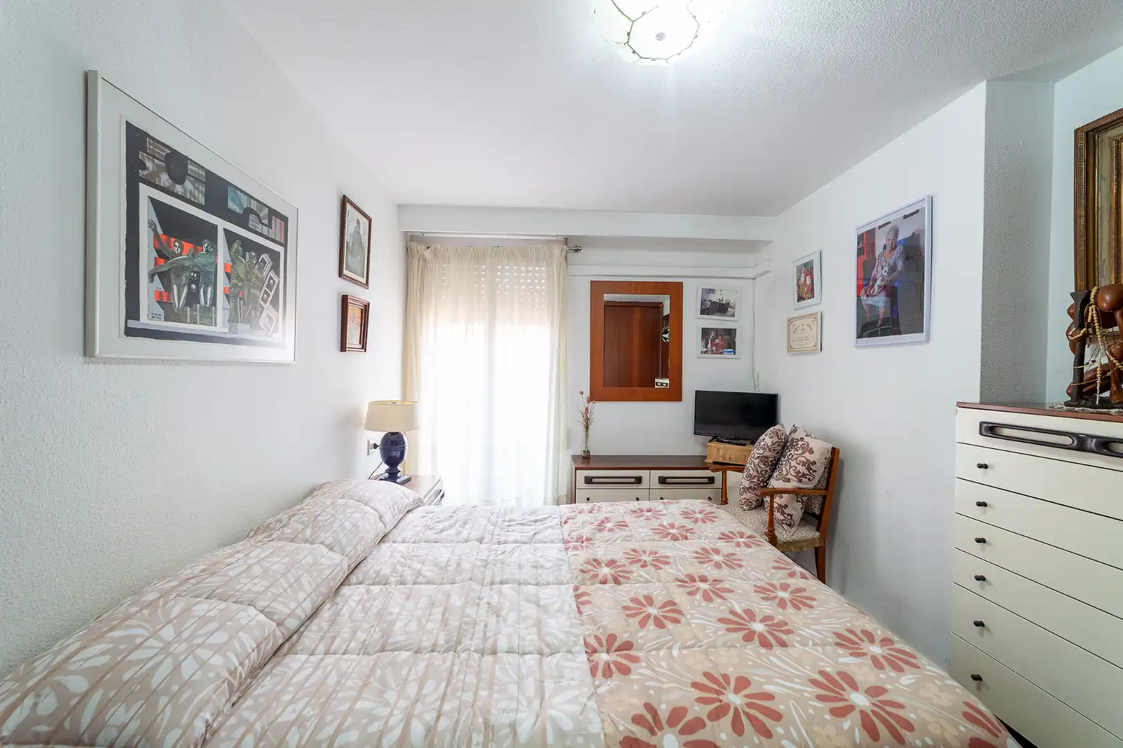Habitación de Piso en venta en Valencia con Aire acondicionado