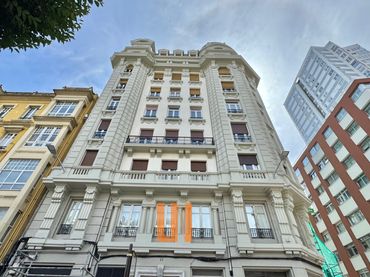 Appartamento con balcone in vendita a Rúa Federico Tapia 43