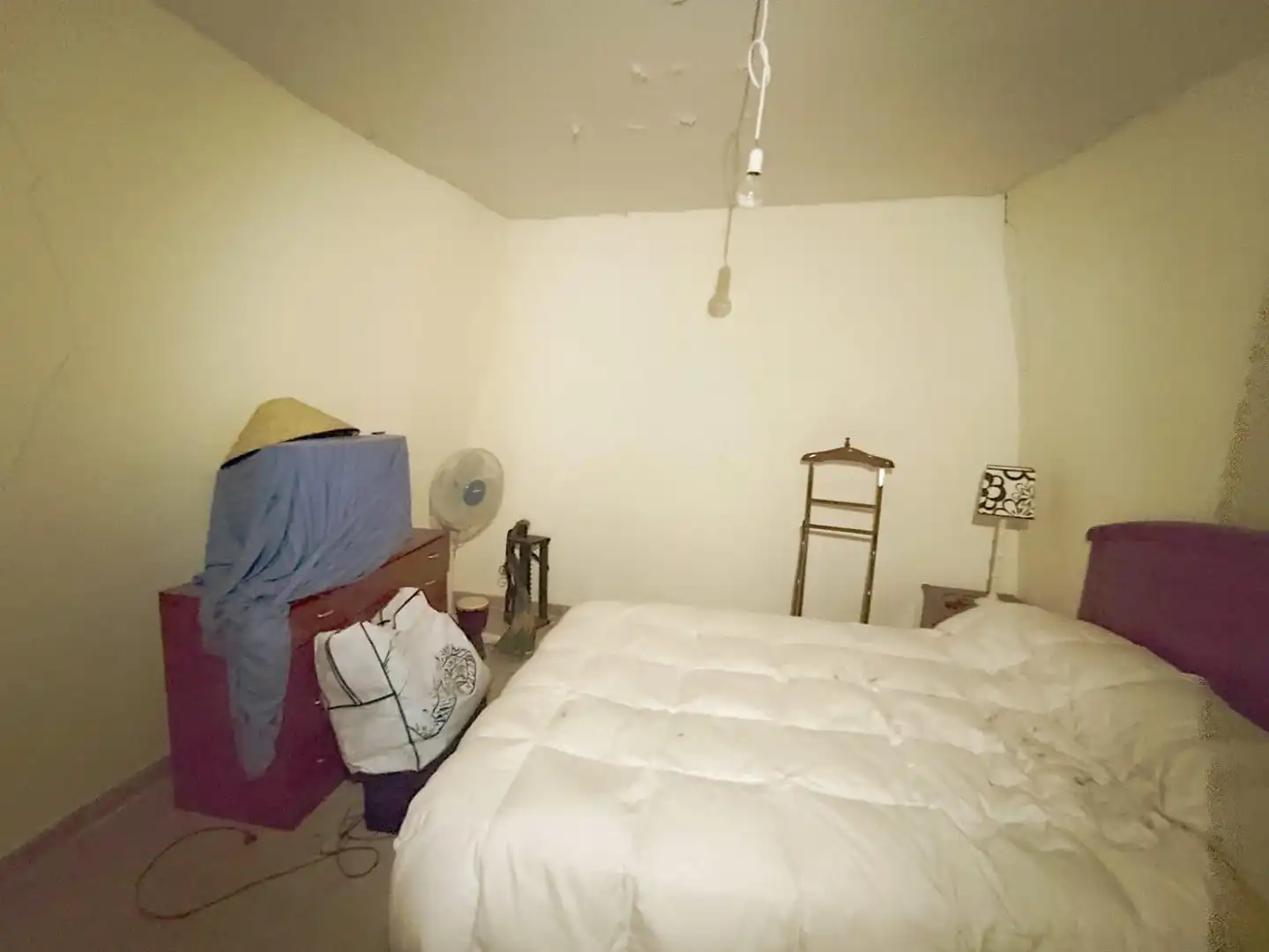 Dormitori de Casa o xalet en venda en Almoguera amb Jardí privat