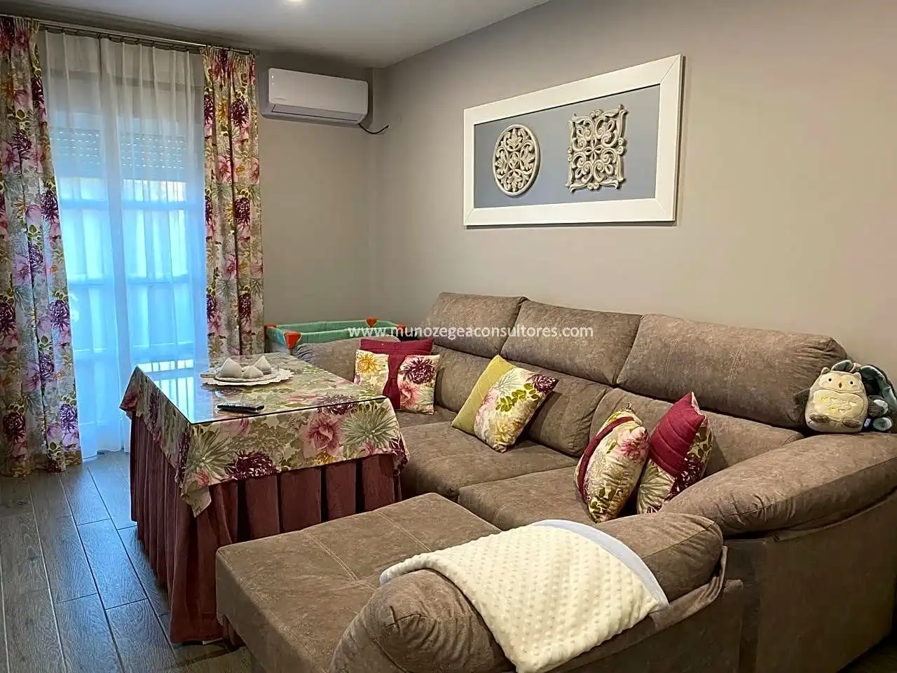 Sala de estar de Piso en venta en Lucena con Aire acondicionado