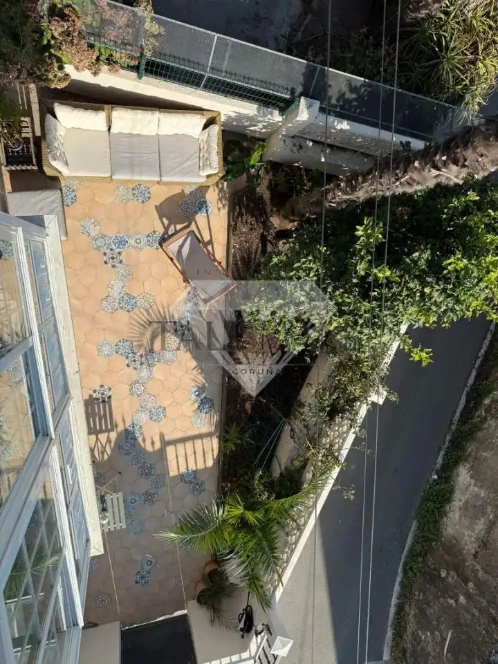 Terrassa de Casa o xalet en venda en Bergondo amb Calefacció, Jardí privat i Terrassa