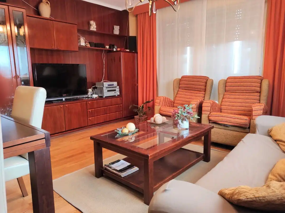 Wohnzimmer von Wohnung zur Miete in Albacete mit Klimaanlage, Heizung und Parkett