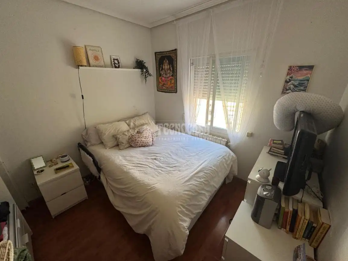 Flat for sale in Zona Renfe