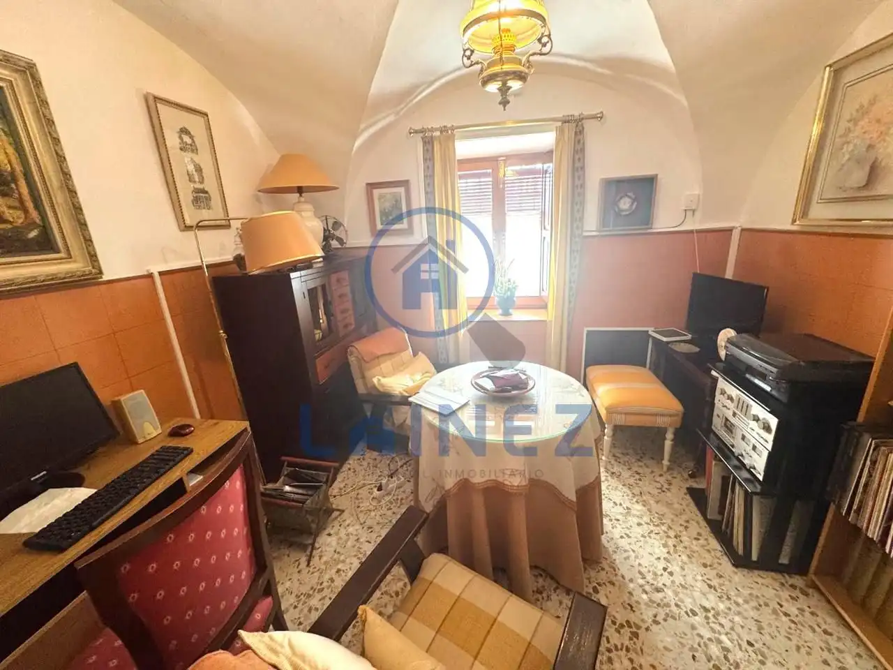 Houses for sale in Belmez  with Air Conditioner, Private garden and Storage room
