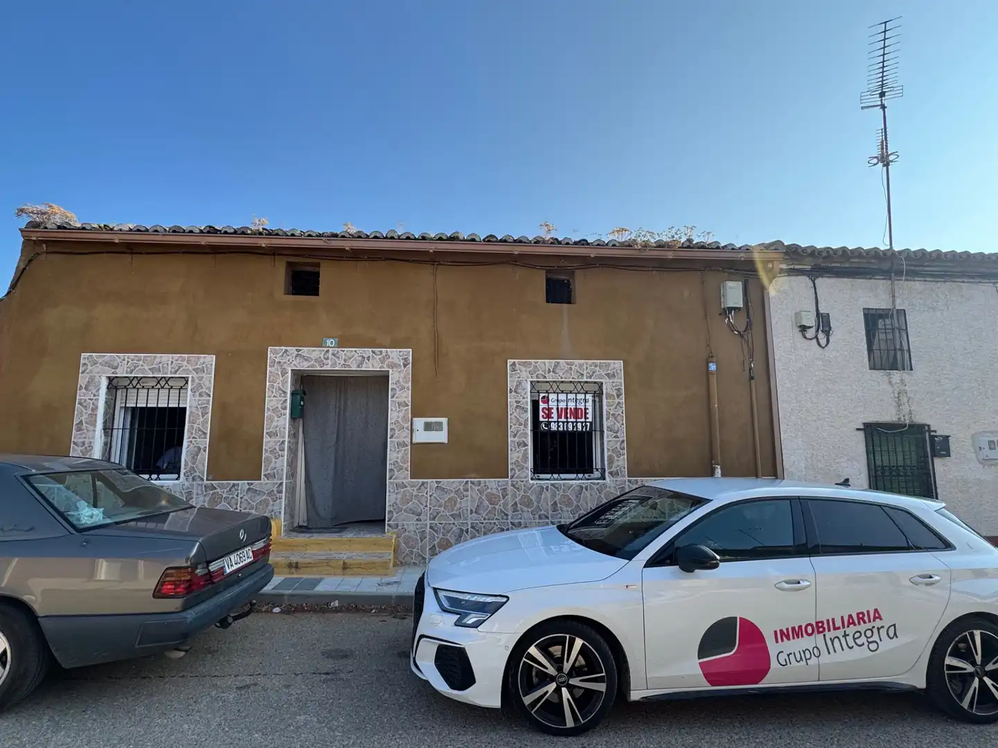 Vista exterior de Finca rústica en venda en Carpio amb Traster