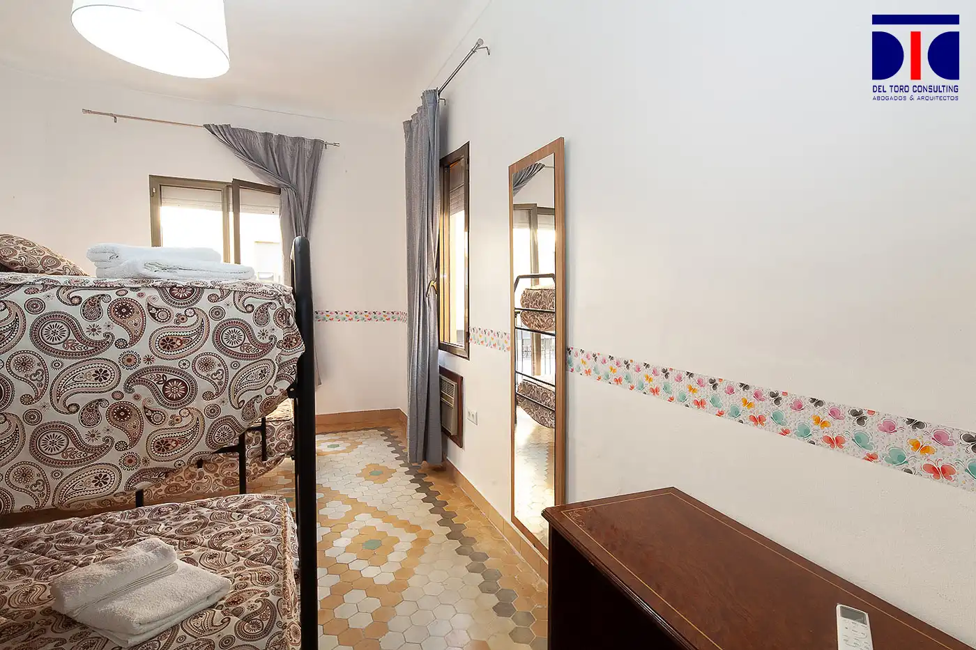 Bedroom of Detached homes for sale in Sevilla  with Air Conditioner, Heating and Furnished