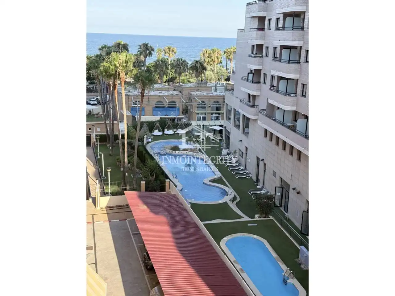 Vista exterior de Apartament en venda en Oropesa del Mar / Orpesa amb Aire condicionat, Terrassa i Moblat