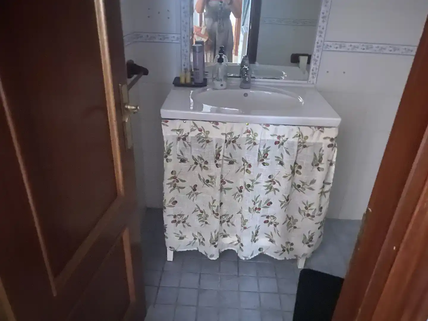 Badezimmer von Wohnung zur Miete in Aranjuez mit Klimaanlage, Parkett und Möbliert