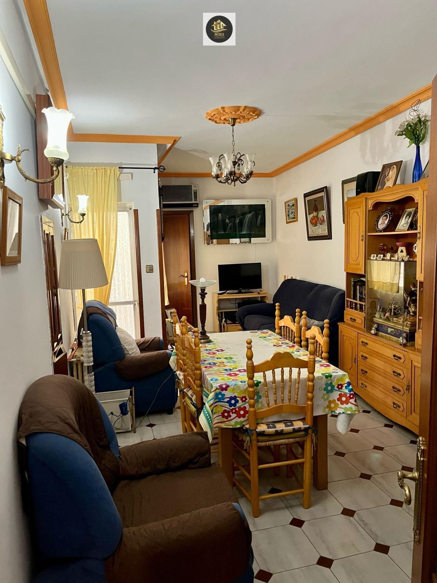Sala de estar de Casa o chalet en venta en  Jaén Capital con Calefacción, Terraza y Trastero