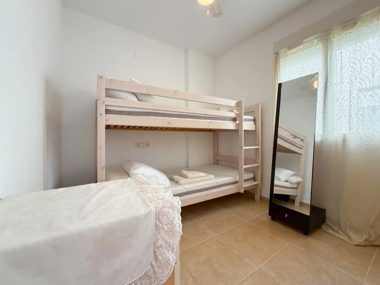 Dormitori de Apartament en venda en El Campello amb Aire condicionat, Traster i Piscina