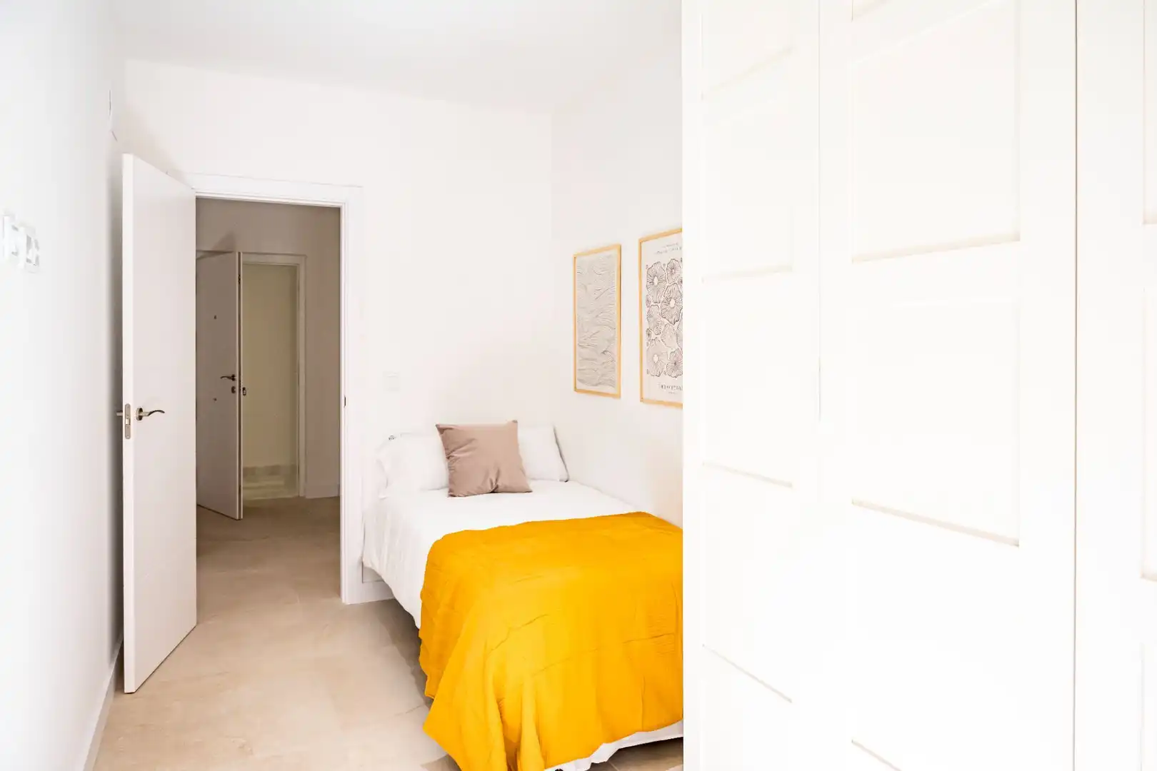 Bedroom of Flat for sale in Guadix  with Heating