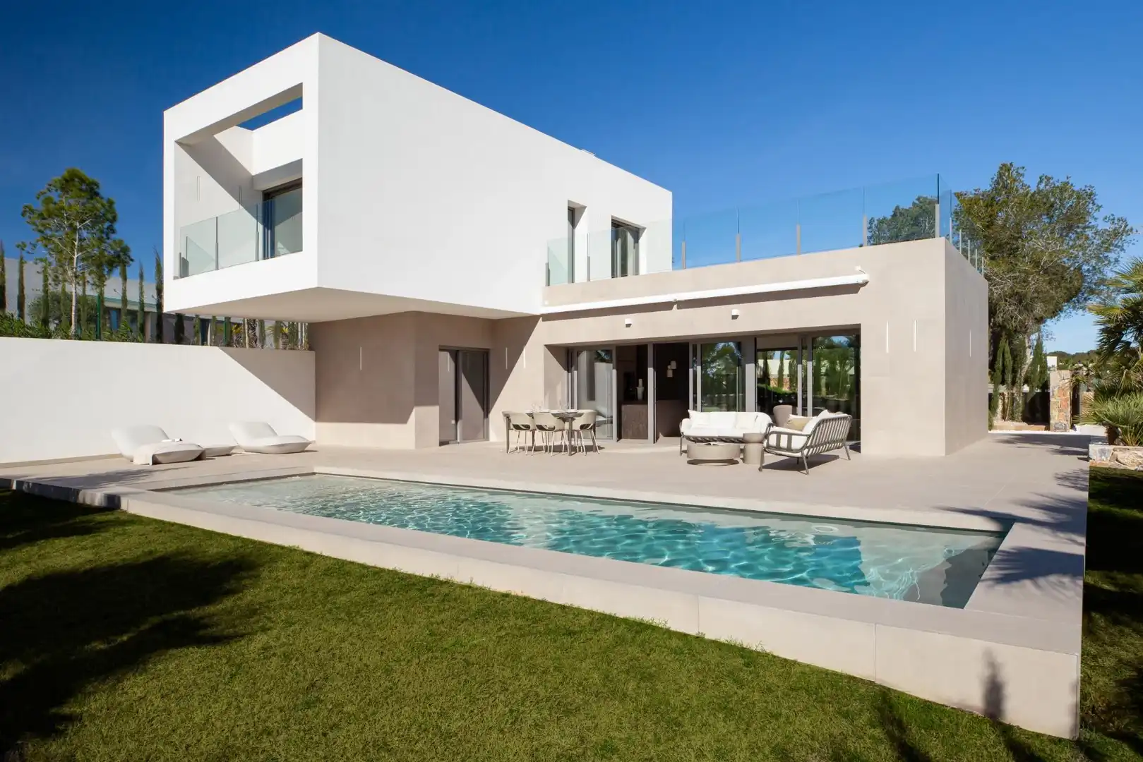 Villa con piscina in vendita a Orihuela Costa