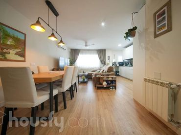 Appartement avec ascenseur à vendre à Calle Marques de Jura Real .