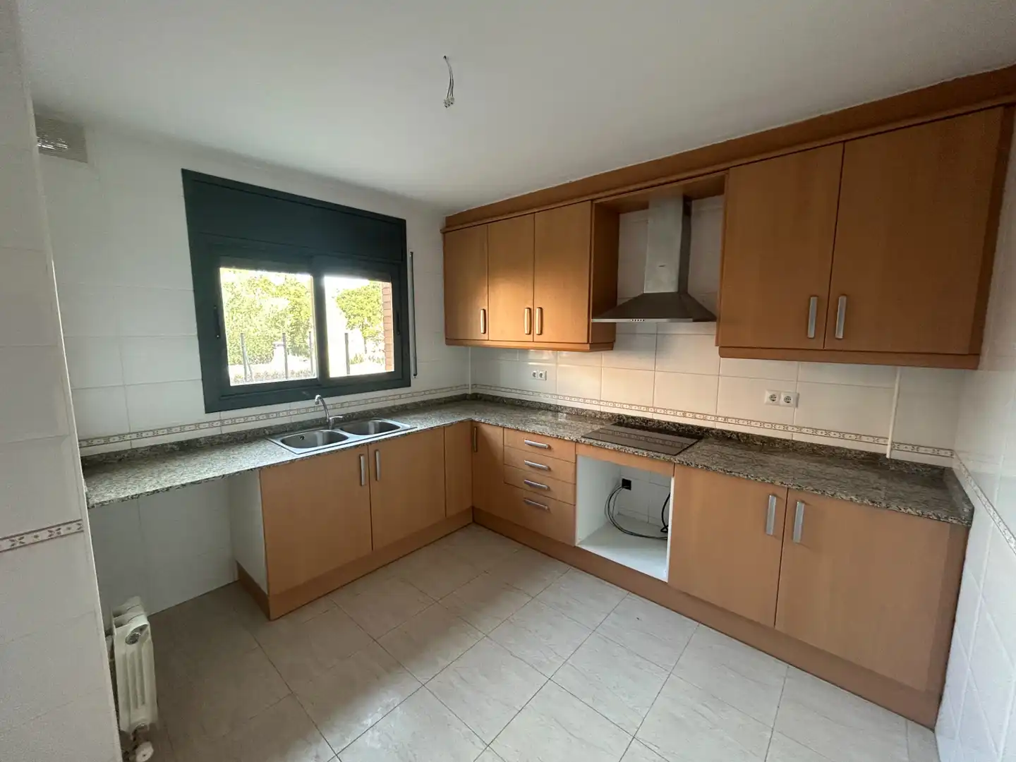 Einfamilien-Reihenhaus zum Verkauf in Carrer la Surera, Vallgorguina