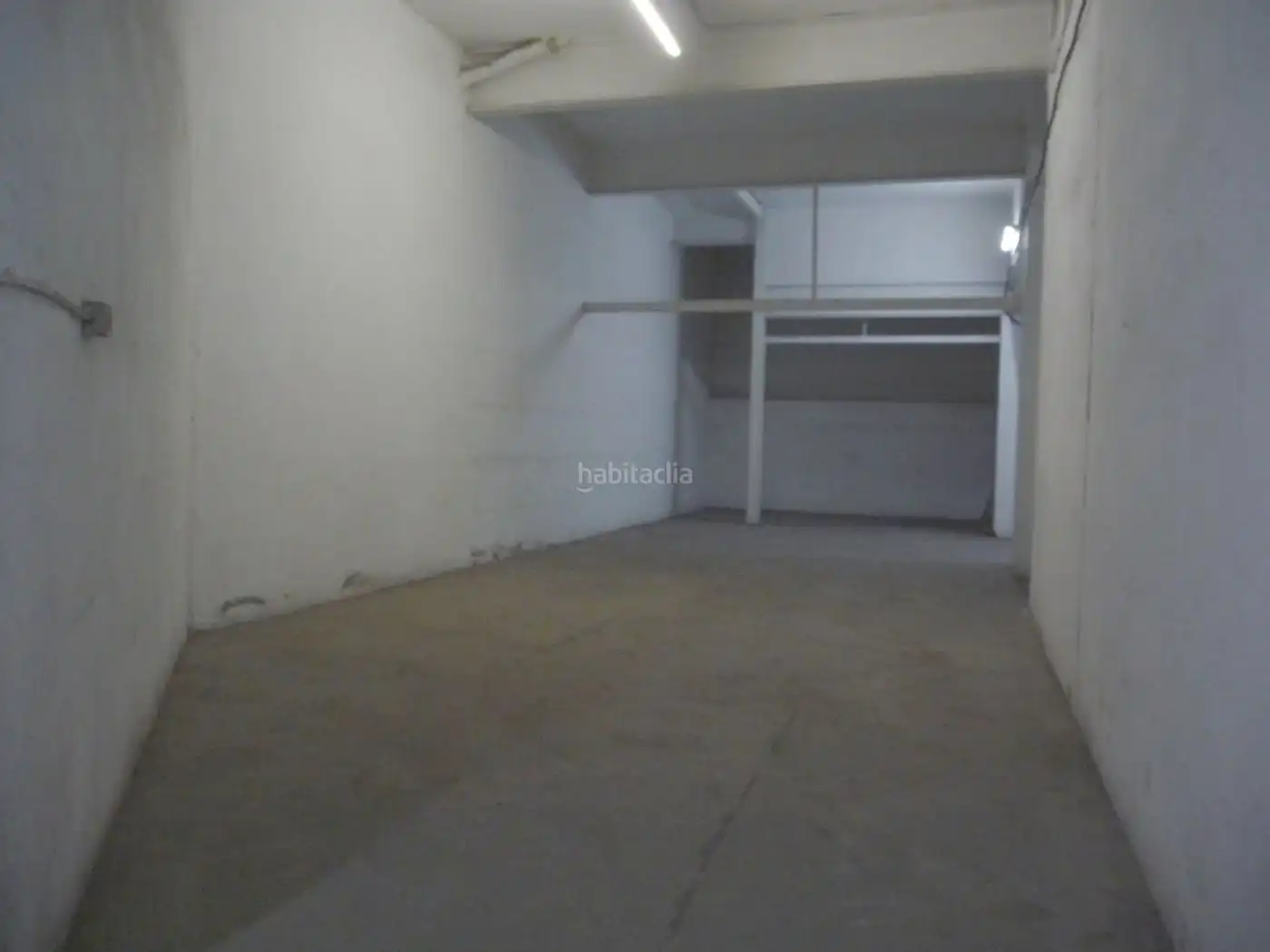 Local comercial en venda a Rambla de Sant Esteve 10, imagen 3