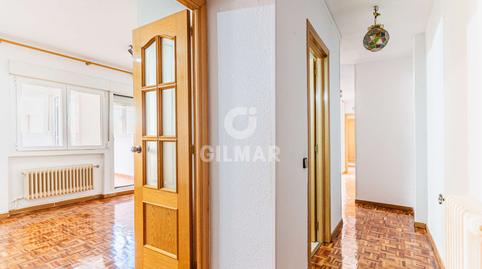 Foto 3 de Ático en venta en Moscardó, Madrid