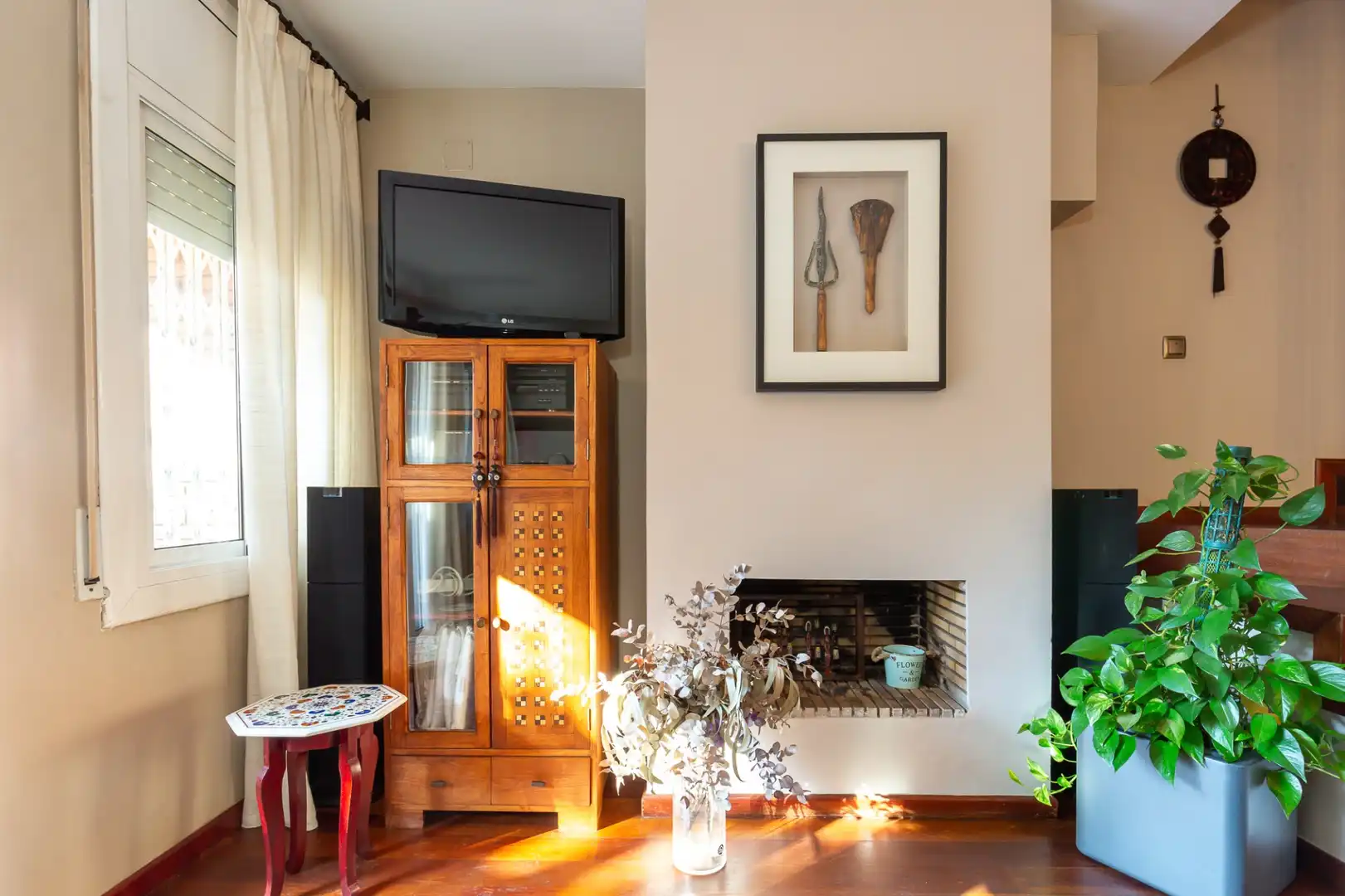 Sala d'estar de Casa adosada en venda en Sant Feliu de Llobregat amb Calefacció, Terrassa i Traster