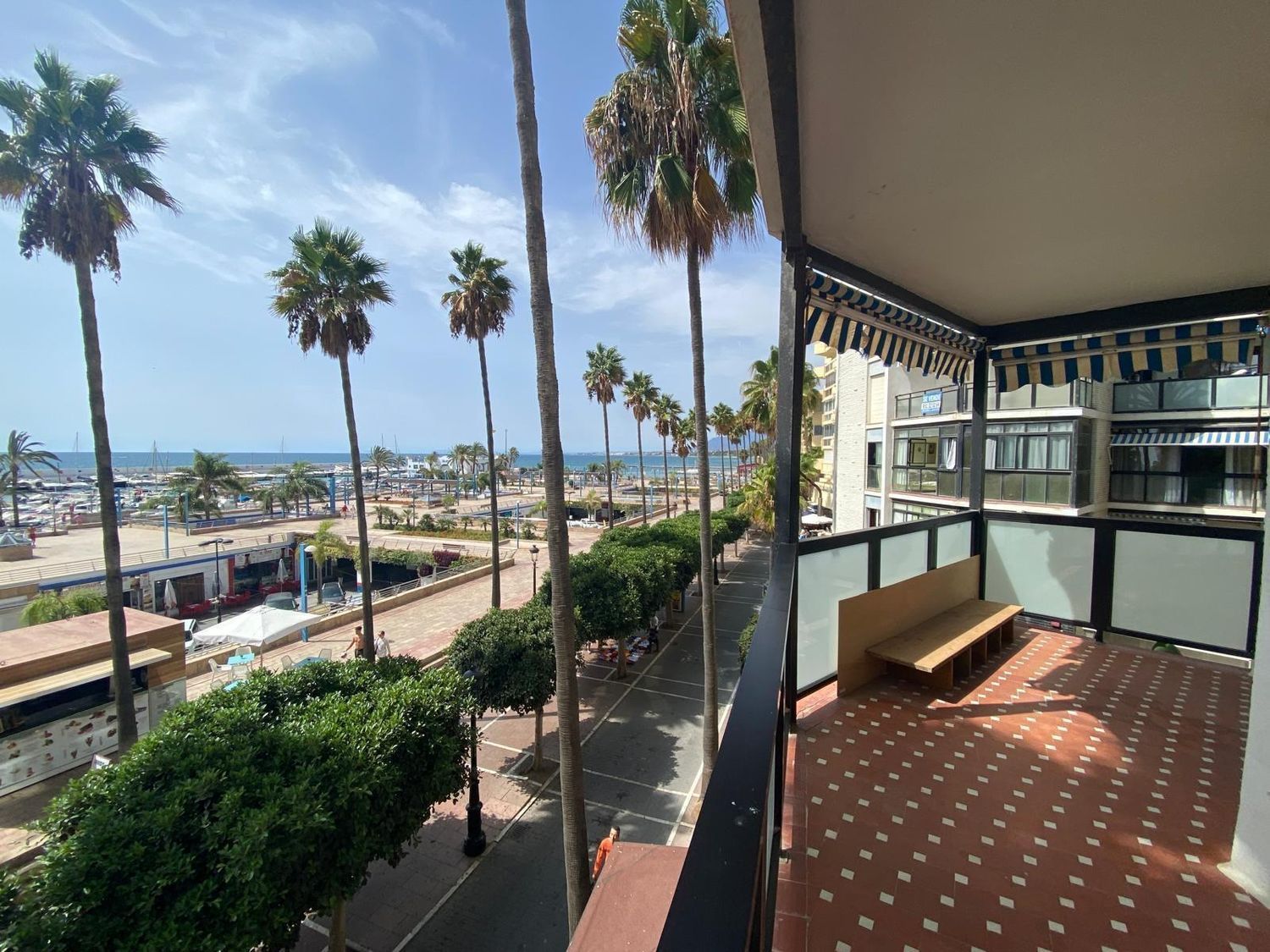 Vista exterior de Piso en venta en Marbella