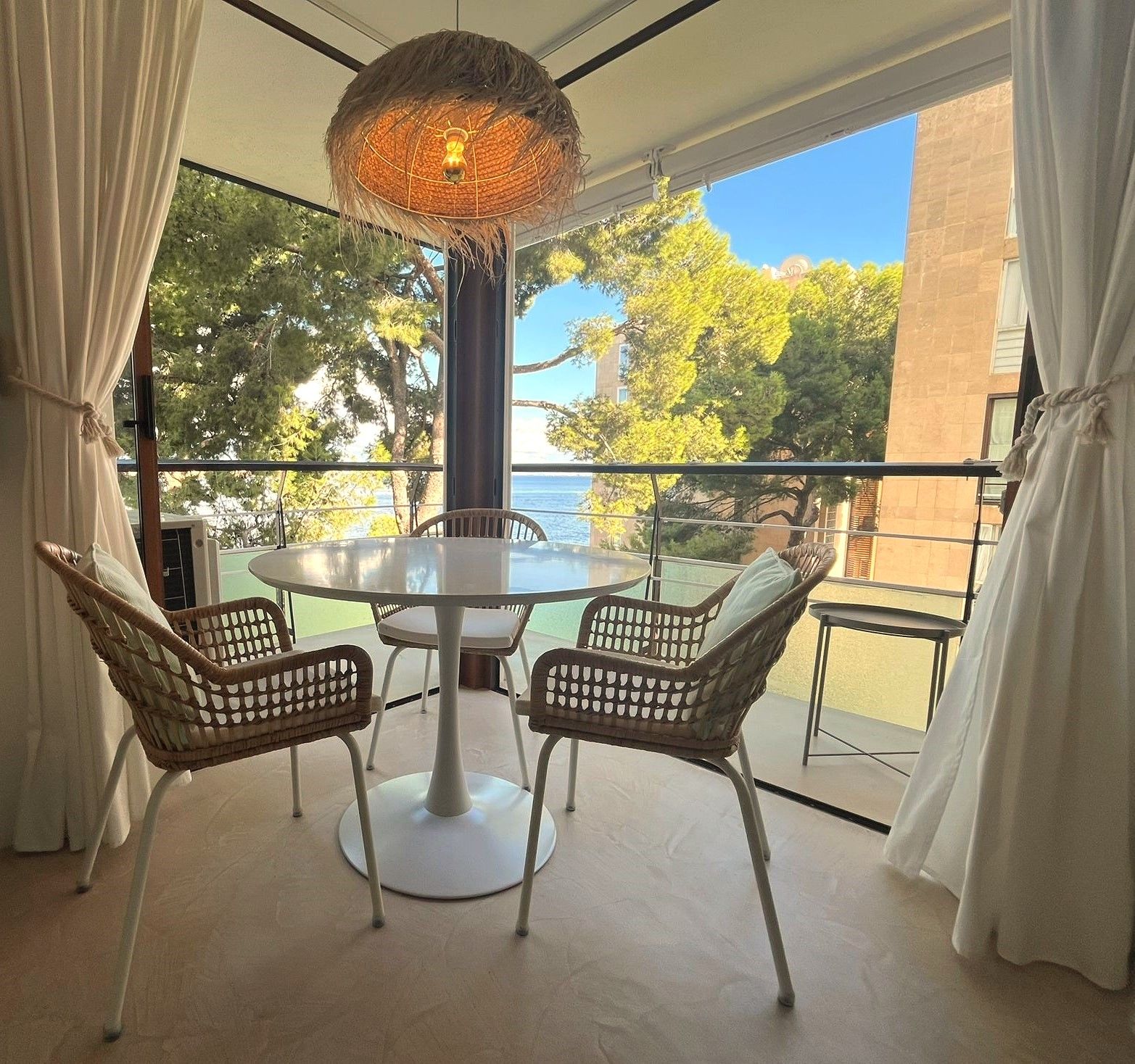 Terrassa de Apartament de lloguer en Calvià amb Aire condicionat, Piscina i Moblat