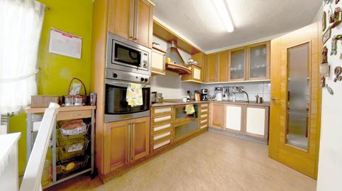 Foto 3 de Casa adosada en venta en Área de Ames, Ames