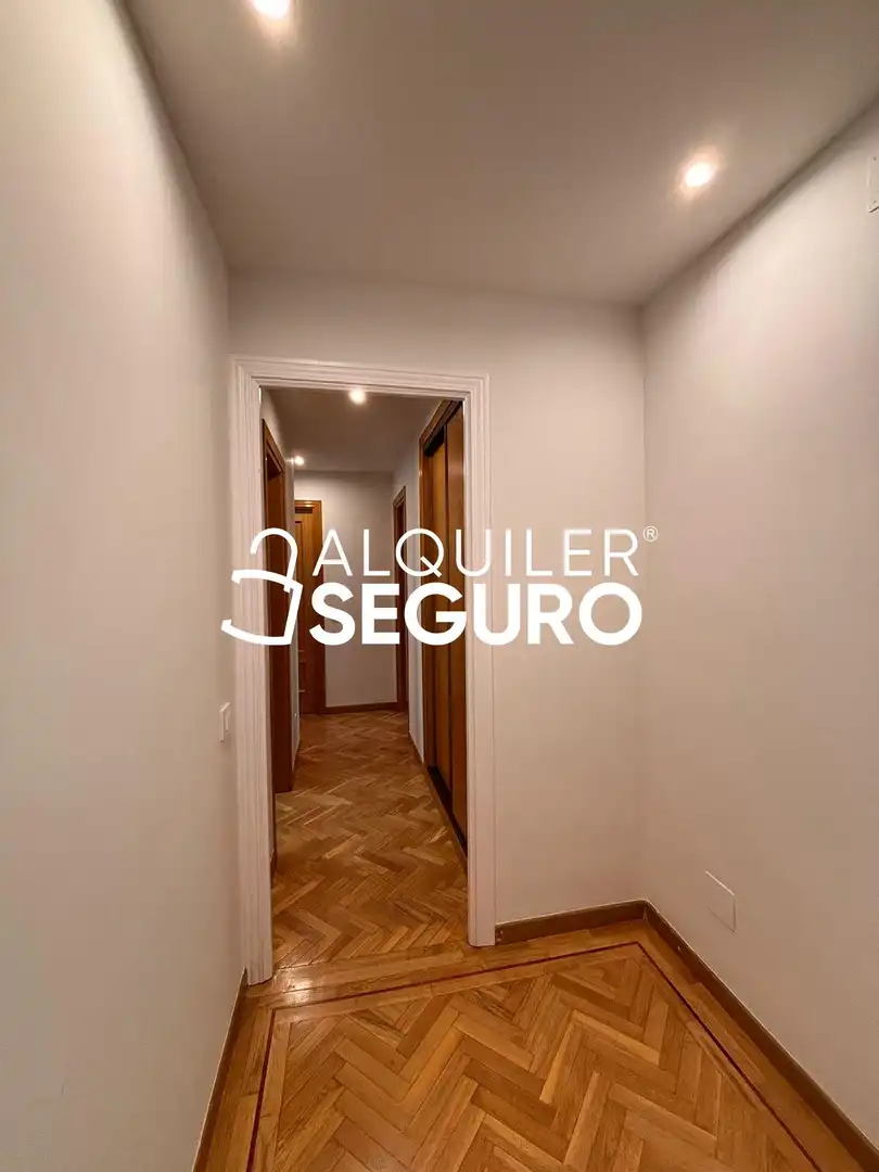 Piso de alquiler en Madrid con Aire acondicionado y Calefacción