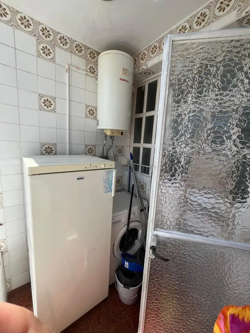 Cuina de Pis de lloguer en Córdoba amb Parquet, Terrassa i Moblat