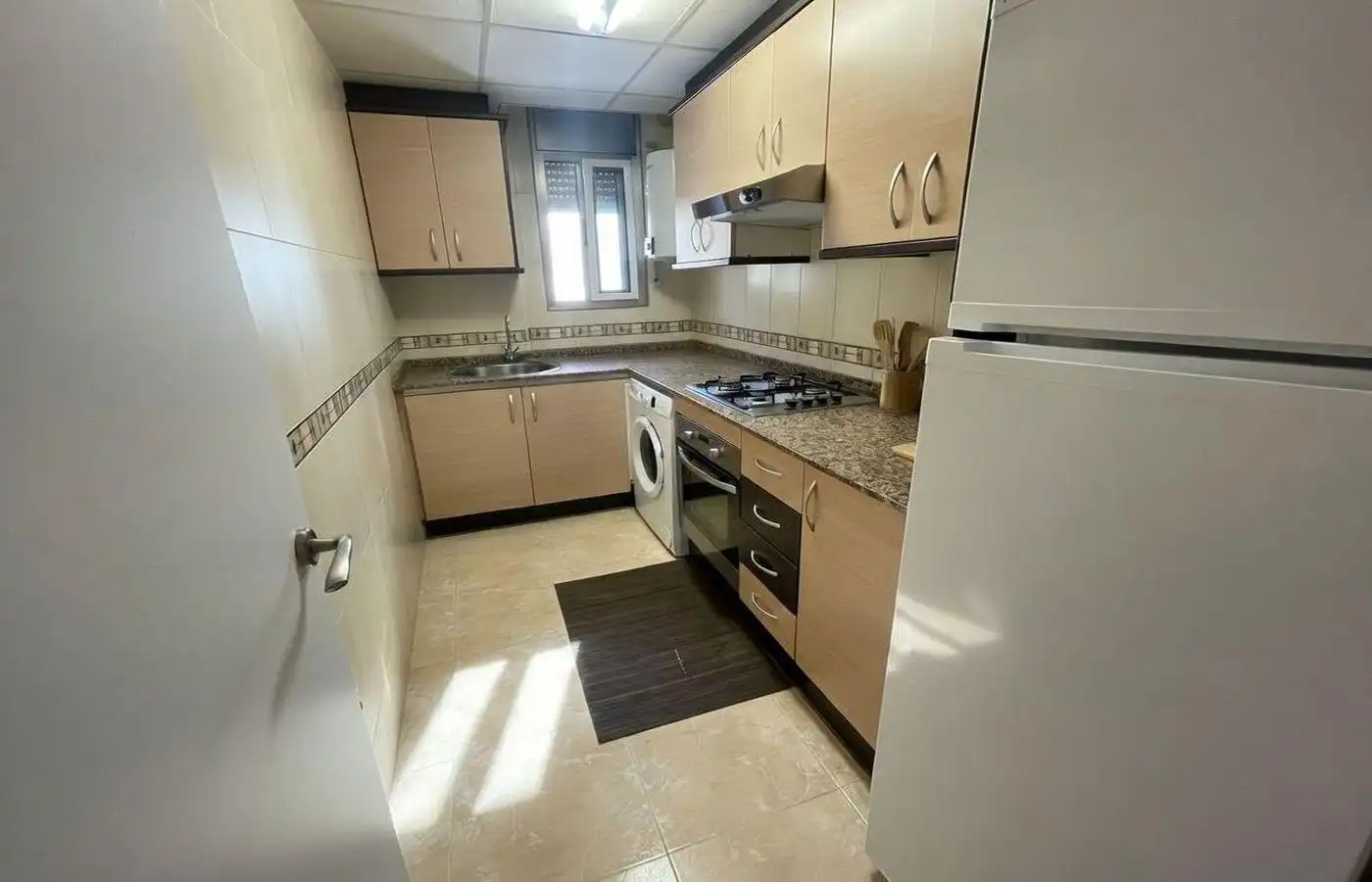 Flat with terrace for sale in Avinguda Catalunya, imagen 3