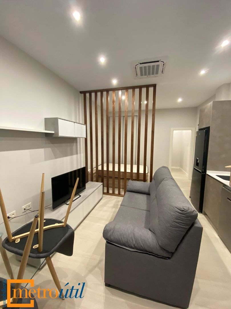 Study for sale in Salamanca Capital  with Air Conditioner, Heating and Parquet flooring