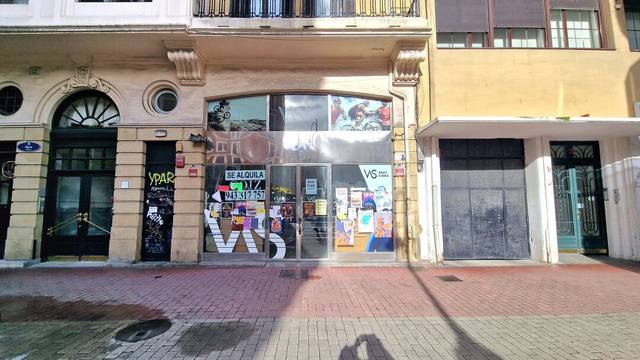 Local comercial en Alquiler en Gros