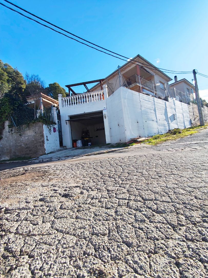 Exterior view of House or chalet for sale in El Bruc  with Parquet flooring, Storage room and Oven